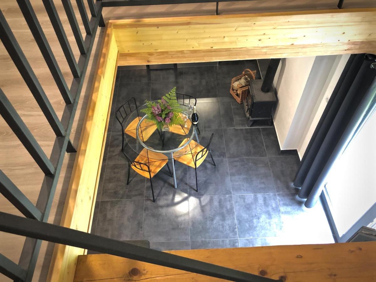 Mezonetovy Apartman S Terasou Na Samote V Lese Vlkava Dış mekan fotoğraf